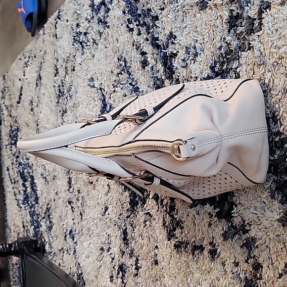 Kate Spade Mercer Isle Sloan - Picture 4 of 16